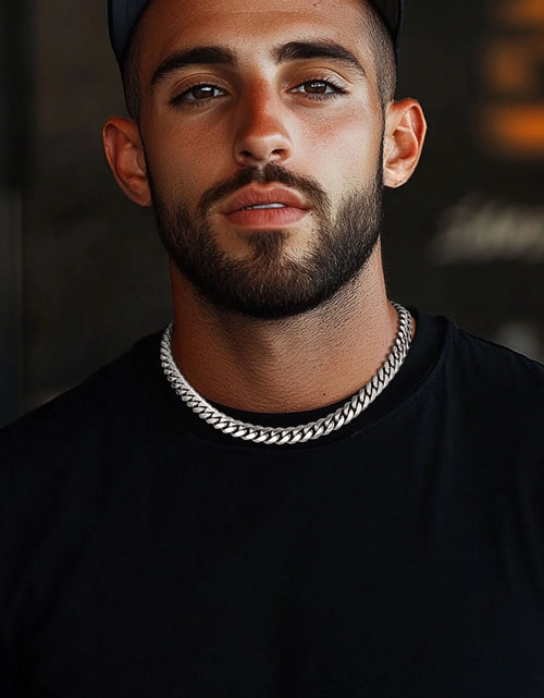 Load image into Gallery viewer, Curb Cuban Link Chain Necklaces for Men Jewelry 28Inch Stainless Steel Color Jewelry Gift for Dad Son
